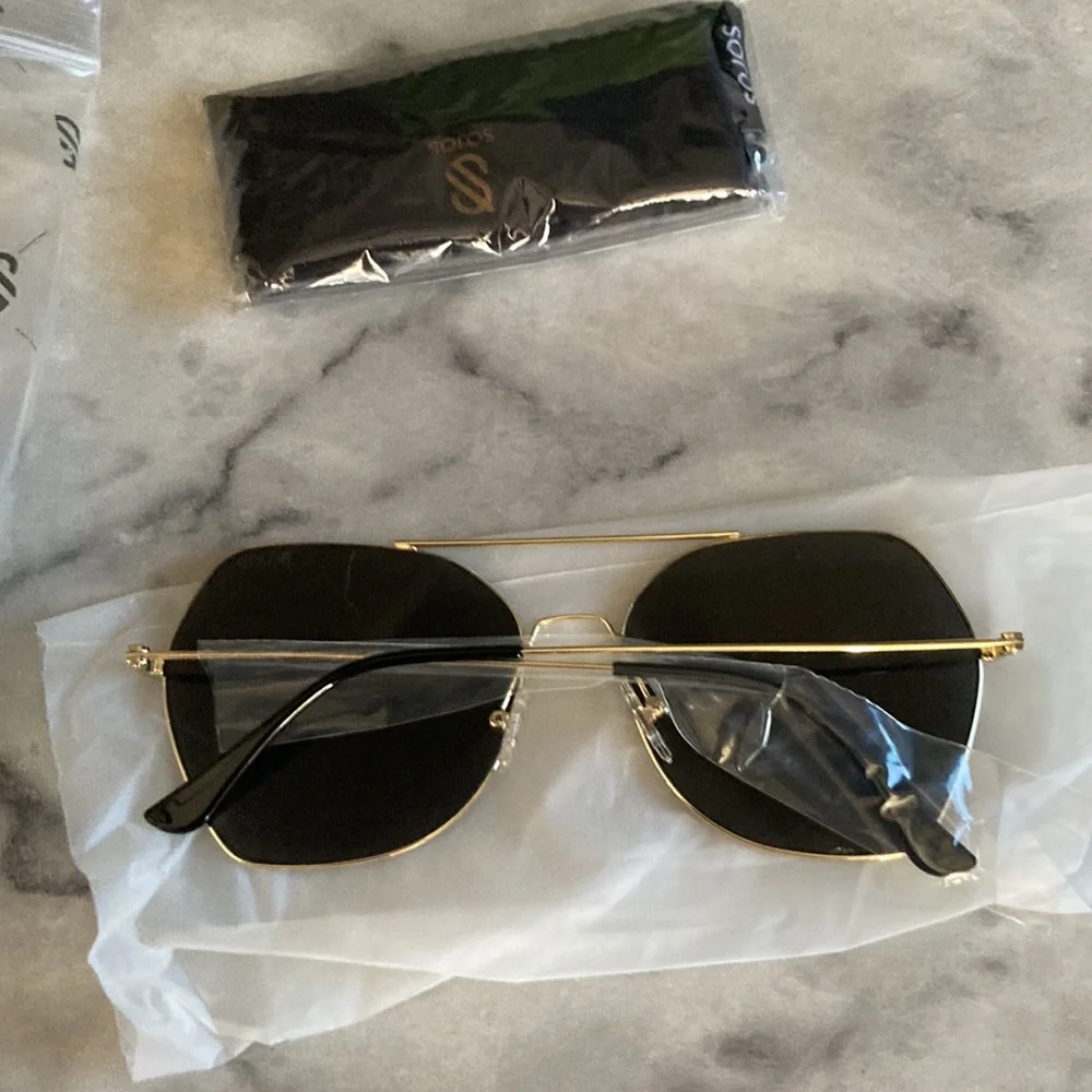 SOJOS - Picture 7 of 11